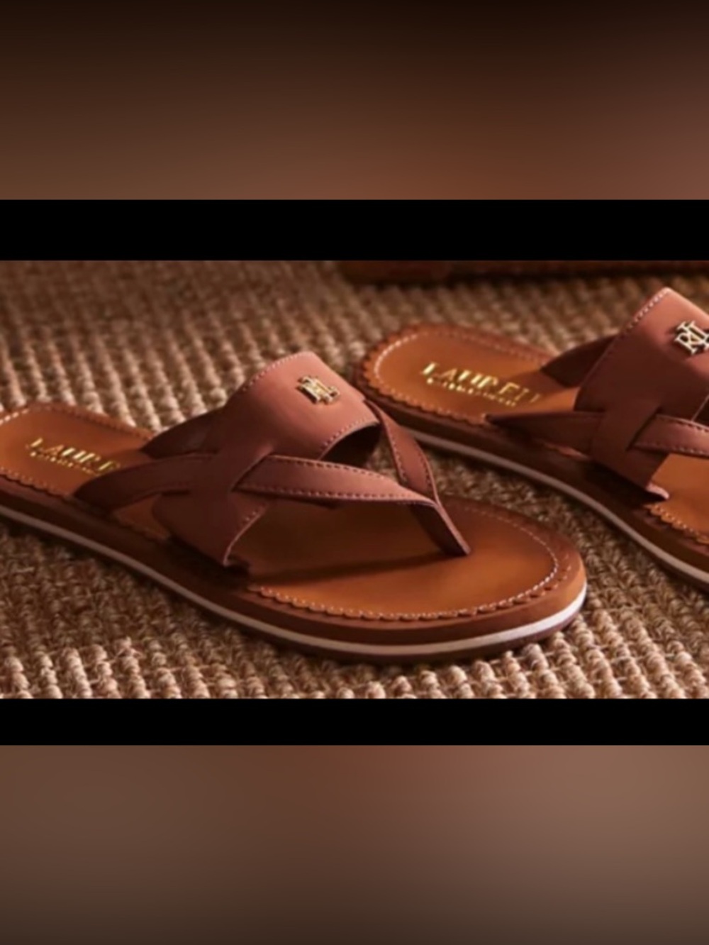 Lauren Ralph Lauren Rosalind RLL Logo Flat Sandals Gold Emblem Size 7